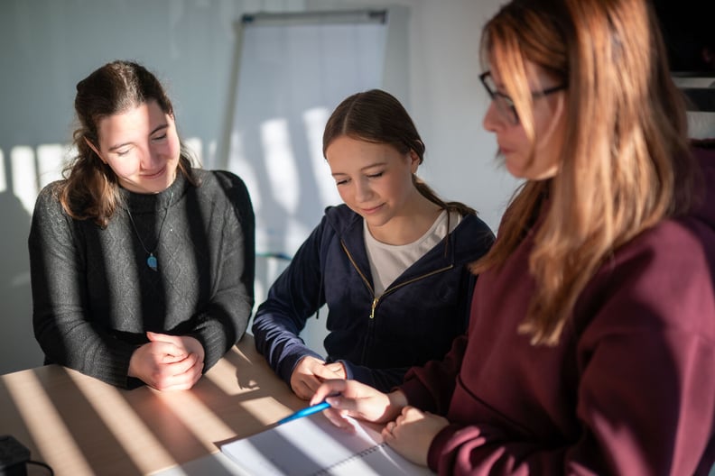 Nora Dann bewirb dich bei uns!