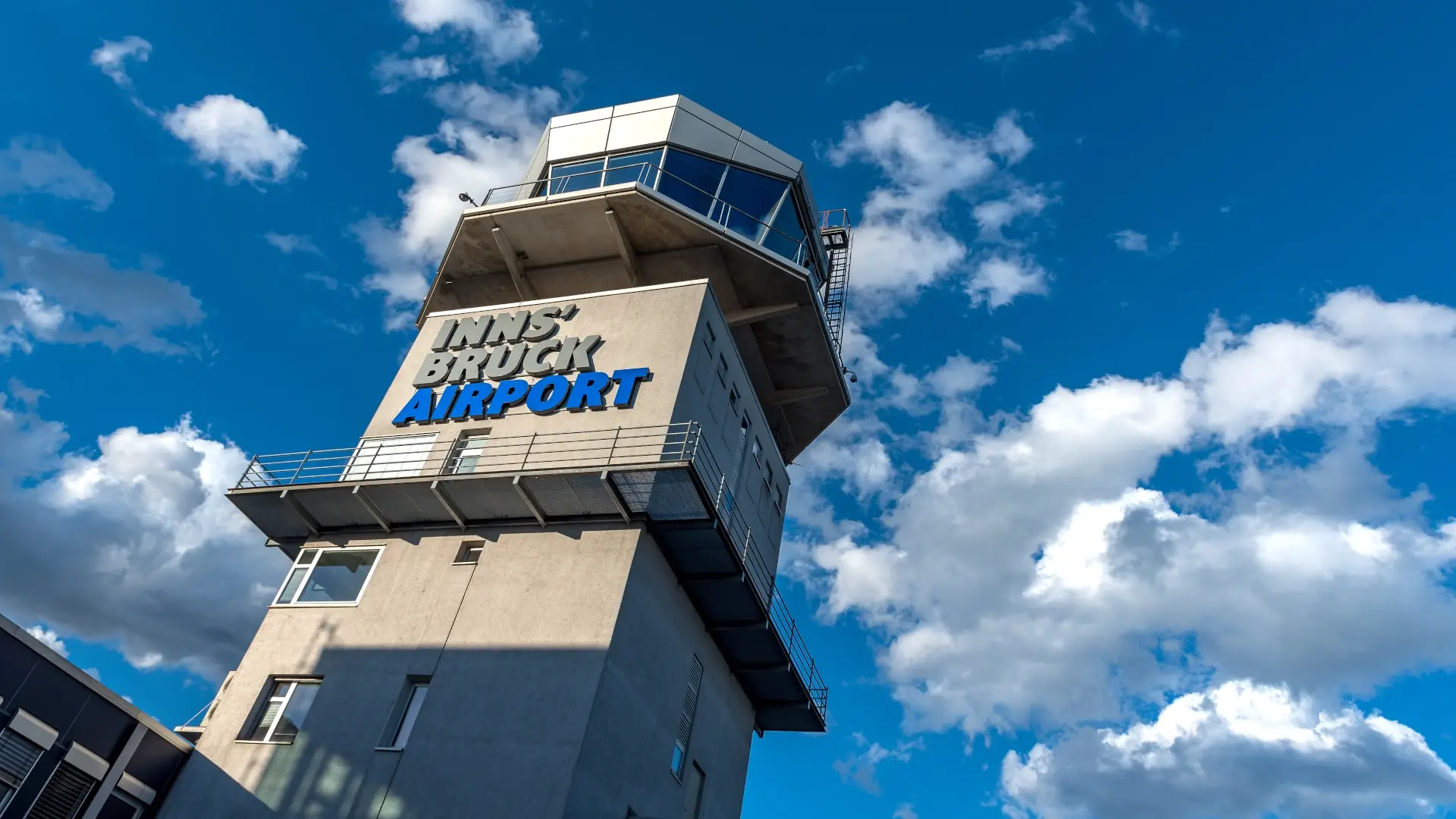 inndbruck-airport-peter-norz