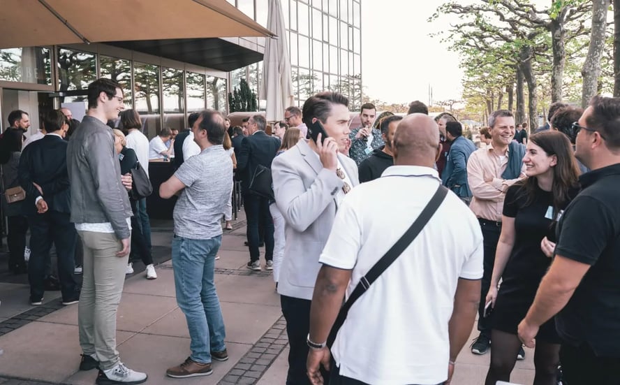 Eine Masse an Menschen.