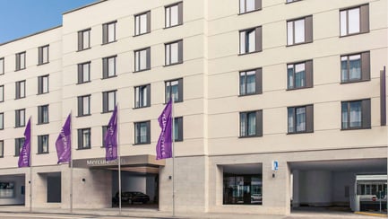 event-mercure-hotel-outside