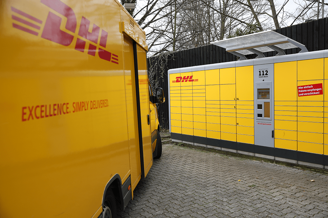 DHL parcel station